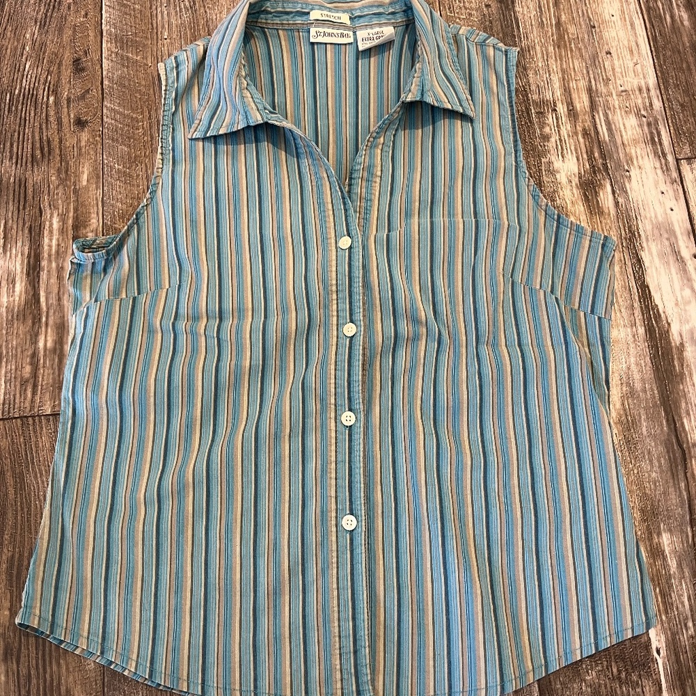 Women's X-Large Striped St.Johns Bay Button Up Tank Top